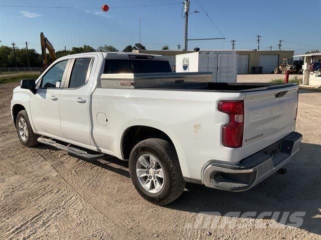 Chevrolet 1500 皮卡车