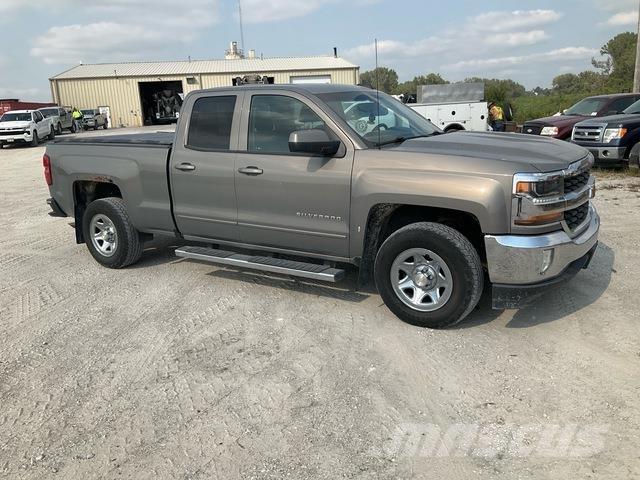 Chevrolet 1500 皮卡车