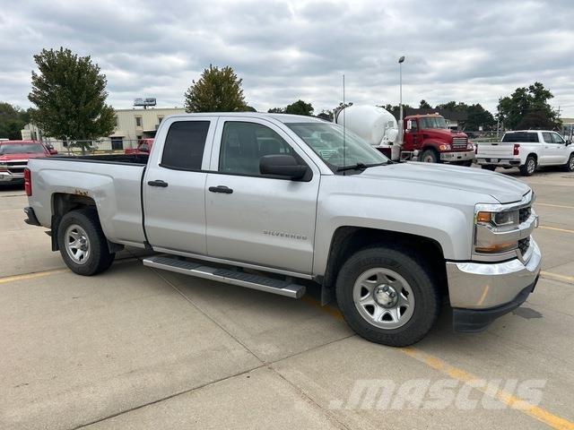Chevrolet 1500 皮卡车