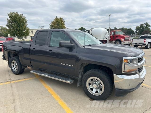 Chevrolet 1500 皮卡车