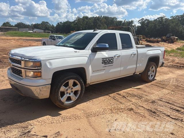 Chevrolet 1500 皮卡车