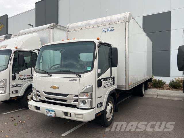 Chevrolet 4500 厢式货车