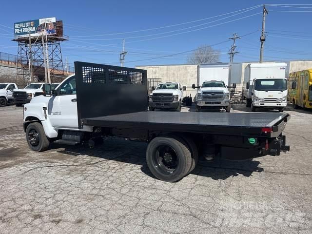 Chevrolet 6500 平板栏板货车