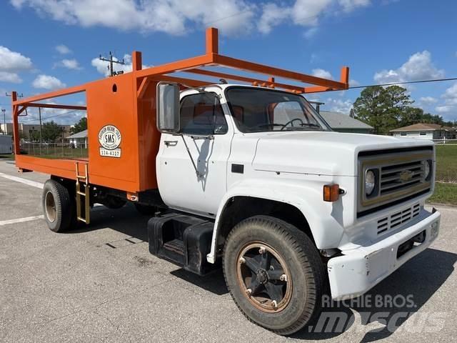 Chevrolet C7 平板栏板货车