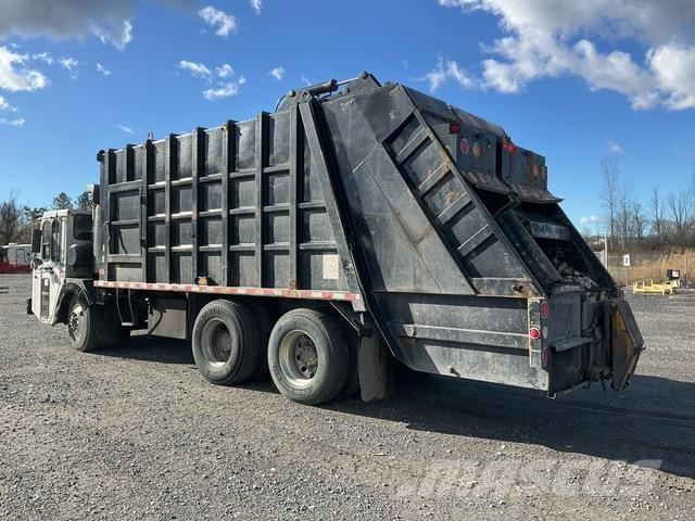  Crane Carrier 垃圾车