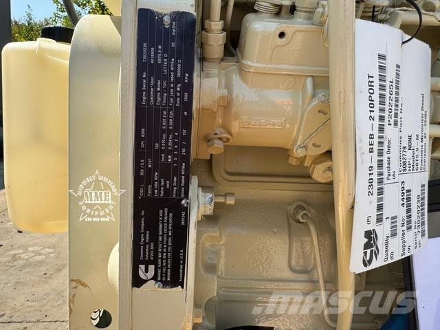  Cubic 5.9 发动机