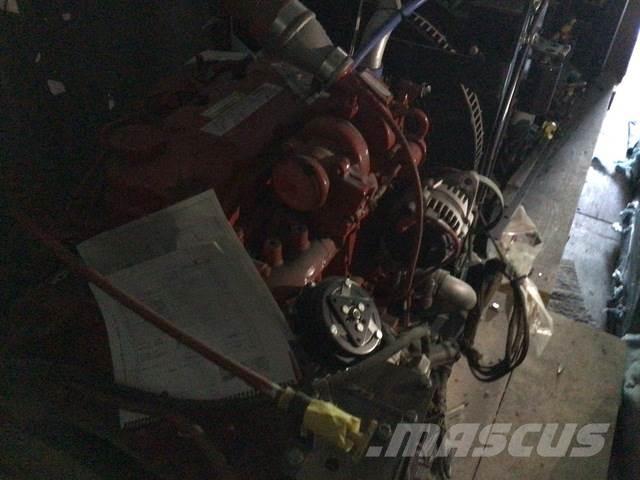Cummins QSB4.5 发动机