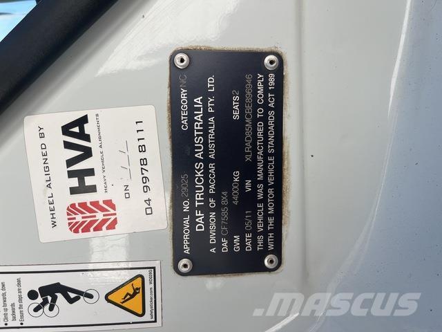 DAF CF85.460 组合/真空油槽车