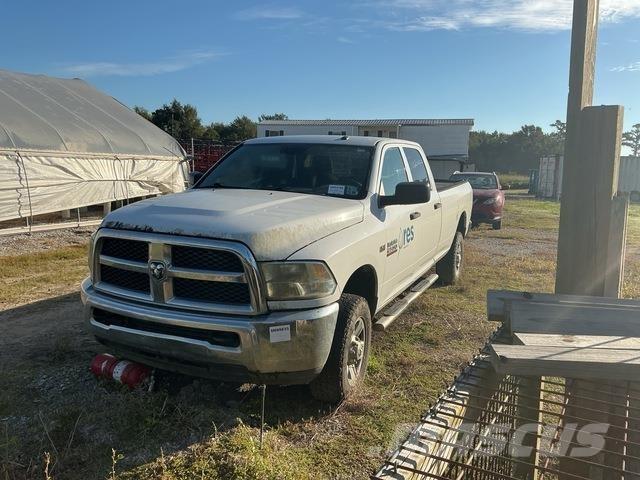 Dodge 2500 皮卡车