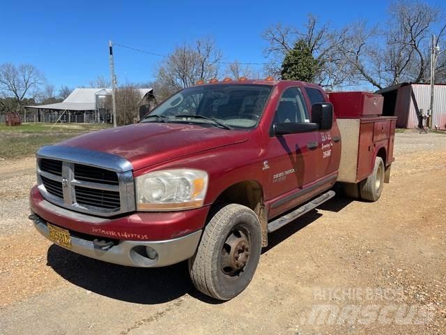 Dodge 3500 皮卡车