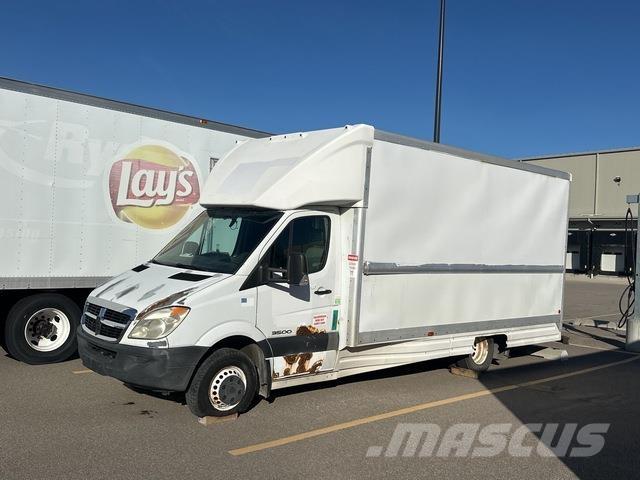 Dodge 3500 厢式货车