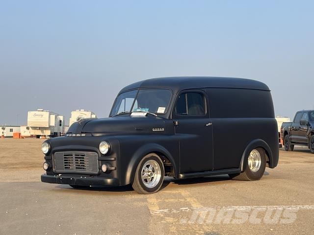 Dodge B38 汽车