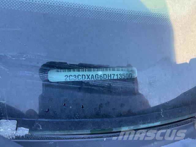 Dodge Charger 汽车