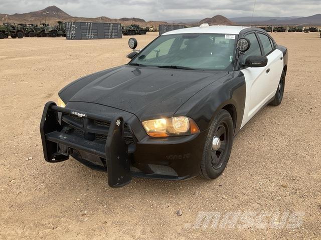 Dodge Charger 汽车