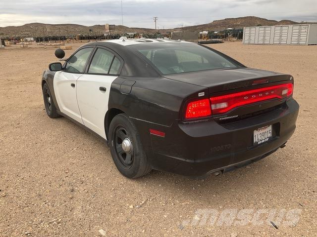 Dodge Charger 汽车