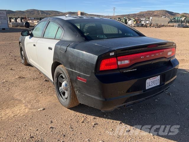 Dodge Charger 汽车