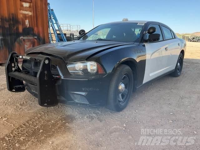 Dodge Charger 汽车