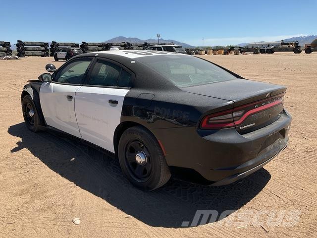 Dodge Charger 汽车