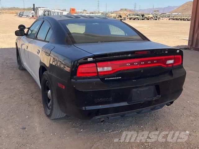 Dodge Charger 汽车