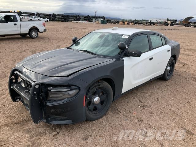 Dodge Charger 汽车