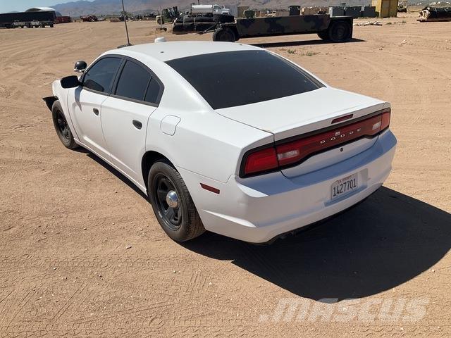 Dodge Charger 汽车