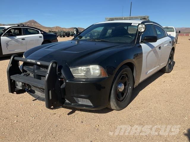 Dodge Charger 汽车