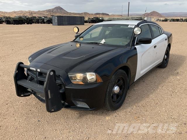 Dodge Charger 汽车