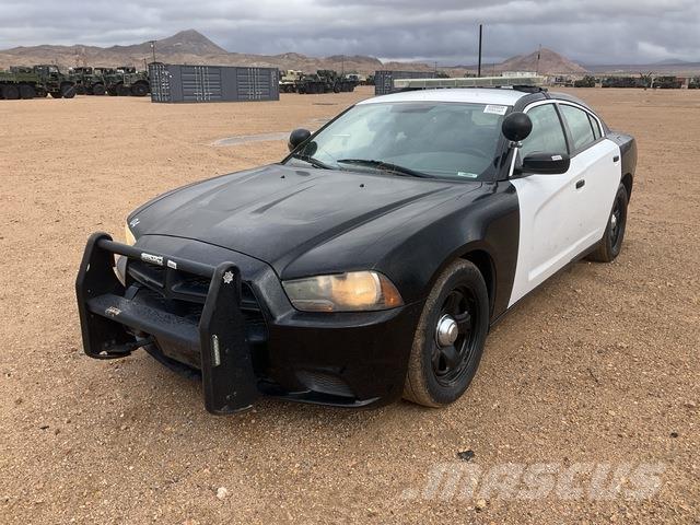 Dodge Charger 汽车