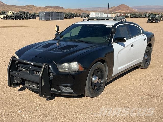 Dodge Charger 汽车