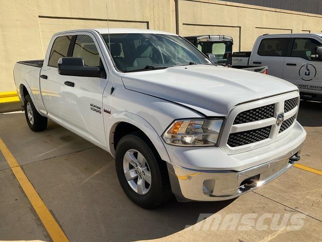 Dodge Ram 1500 皮卡车