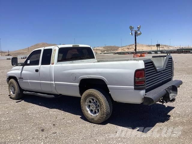 Dodge Ram 2500 其他