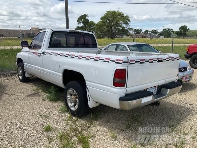 Dodge Ram 2500 其他