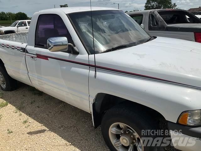 Dodge Ram 2500 其他