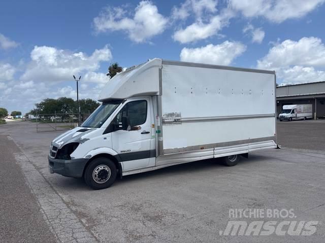 Dodge Sprinter 厢式货车