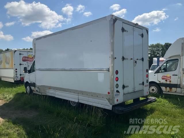 Dodge Sprinter 大型面包车