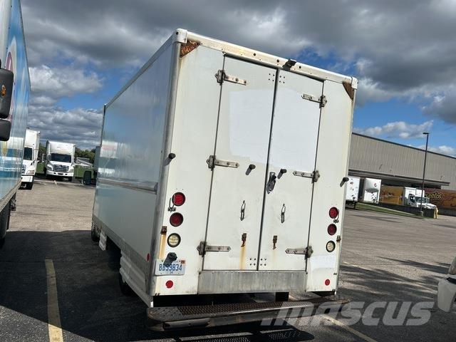 Dodge Sprinter 商务面包车