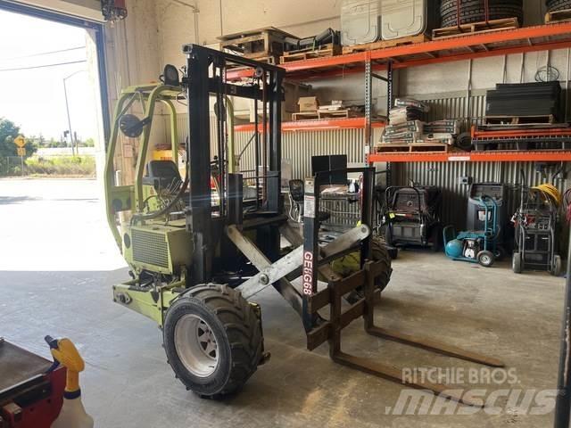 Donkey M13-5K 车载式叉车