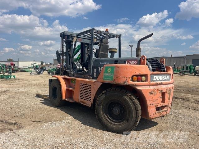 Doosan D160S-5 其他叉车