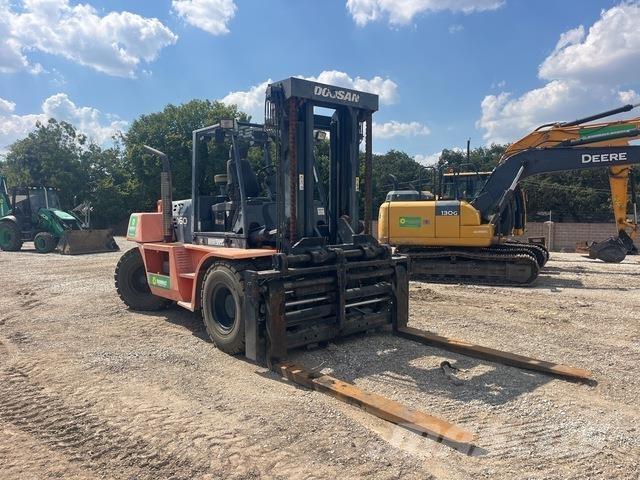 Doosan D160S-5 其他叉车