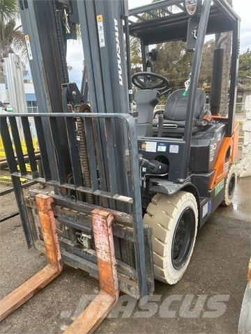 Doosan D30S7 其他叉车