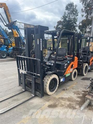 Doosan D30S7 其他叉车