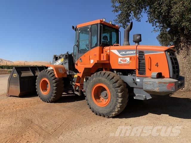 Doosan DL250-5 轮式装载机