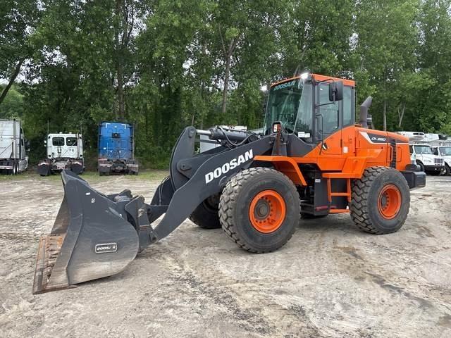 Doosan DL280-5 轮式装载机