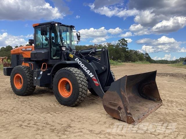 Doosan DL280-7 轮式装载机