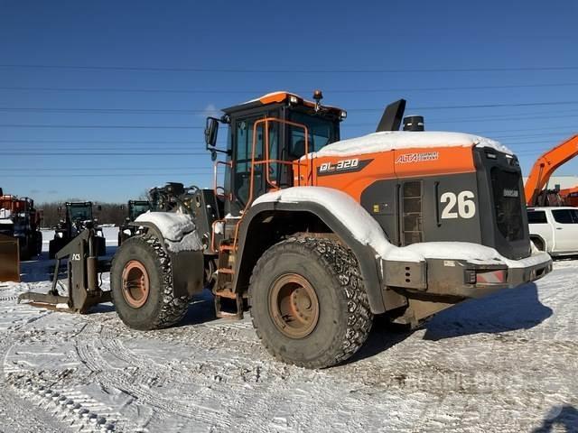 Doosan DL320-7 轮式装载机