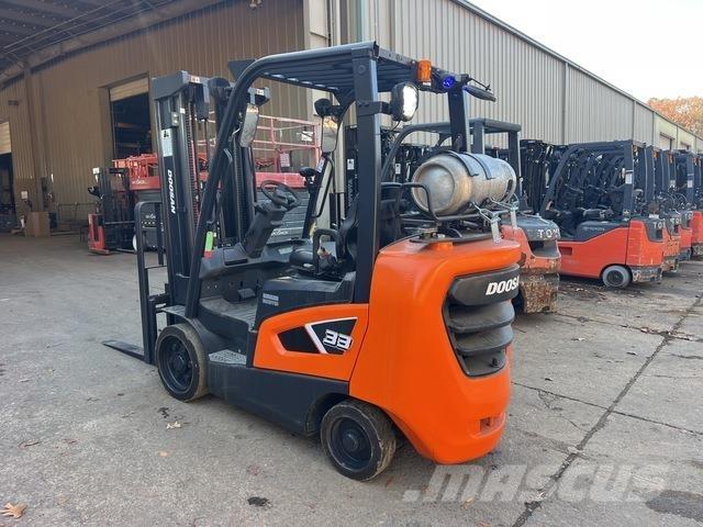 Doosan GC33S-9 其他叉车
