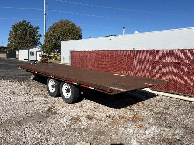  Dun Rite 平板拖车