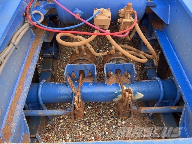  Duraquip 自卸拖车