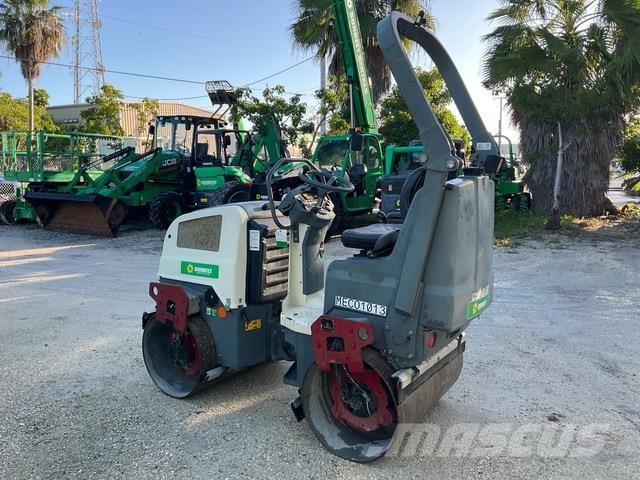 Dynapac CC1000 双轮压路机