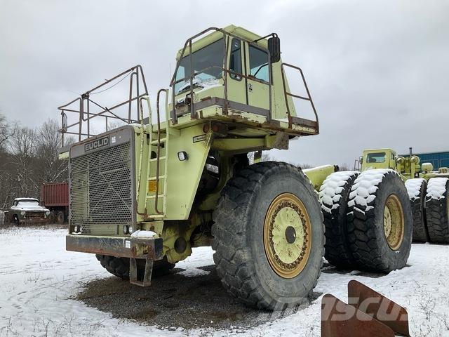 Euclid R90 铰接式自卸车